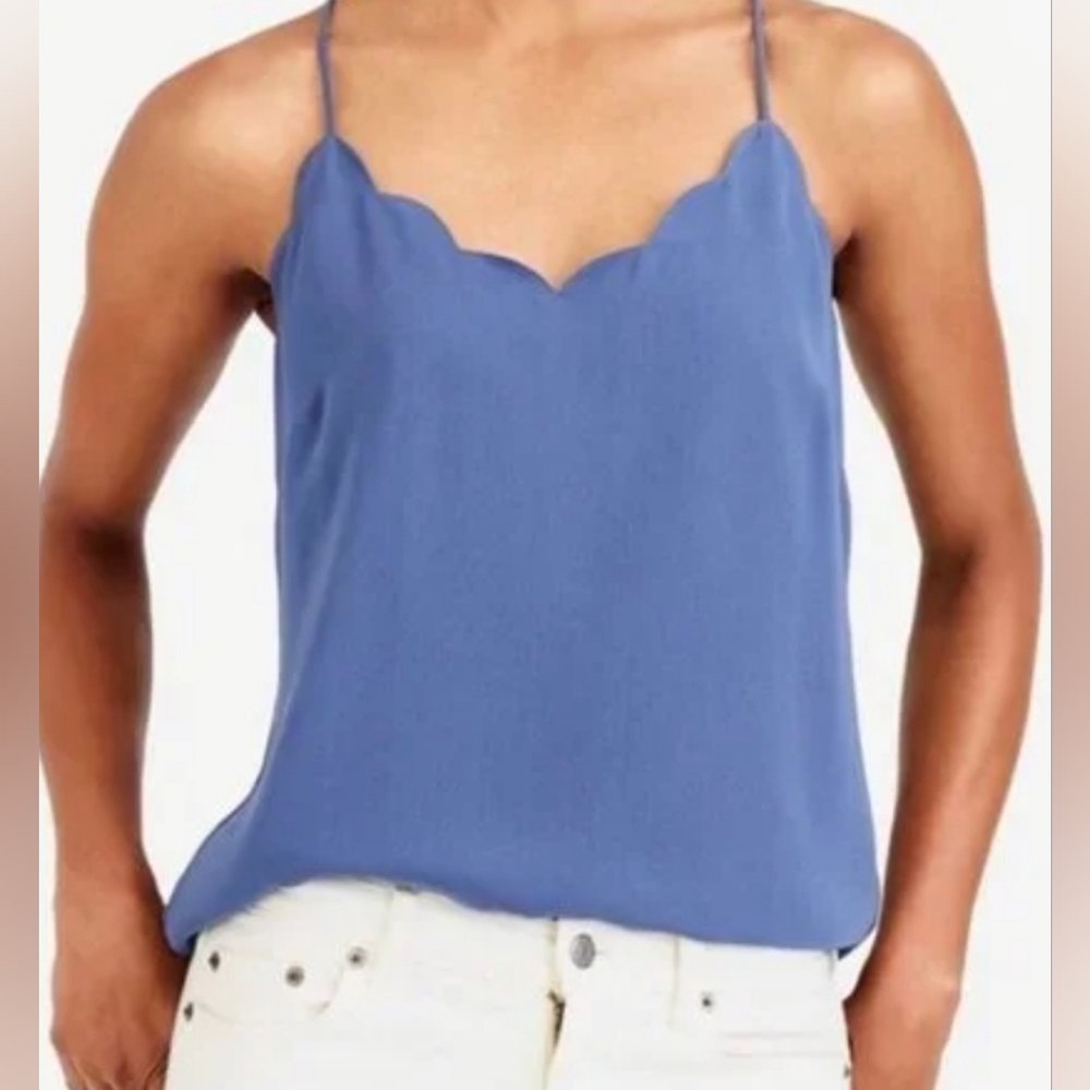 🛍CLEARANCE🛍 J Crew Blue Scallop Racerback Cami Sz. 2